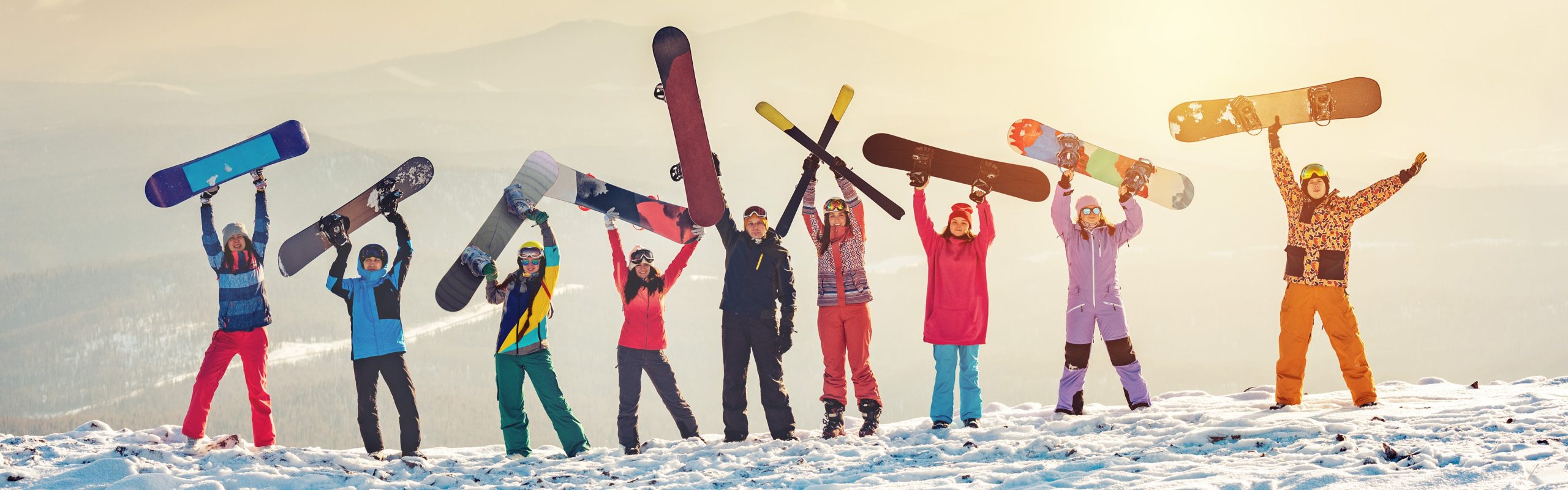 Prima pagina 25 Prima pagina -Negozio Al Dettaglio Ski 53443 scaled